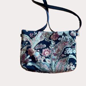 Danny K ~ large zipper ~ tapestry bag